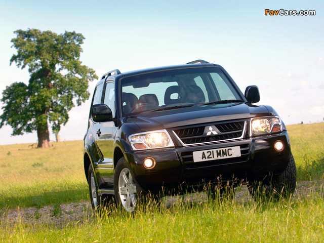 Mitsubishi Shogun 3-door 1999–2006 photos (640 x 480)