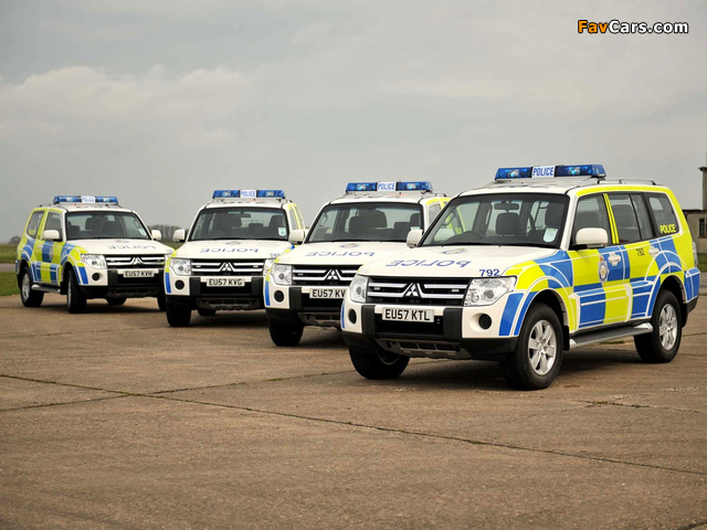 Photos of Mitsubishi Shogun Police 2006 (640 x 480)