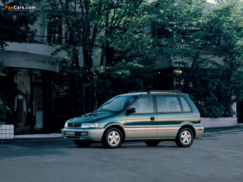 Mitsubishi Space Runner (N10W) 1995–97 photos (800 x 600)