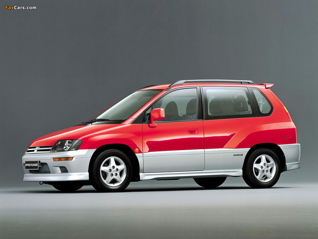 Mitsubishi Space Runner (N61W) 1999–2002 images (1024 x 768)