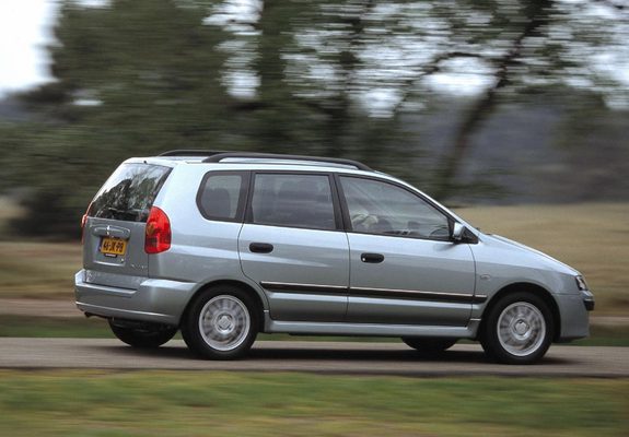 Pictures of Mitsubishi Space Star 2002–05
