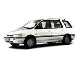 Images of Mitsubishi Space Wagon 1991–94