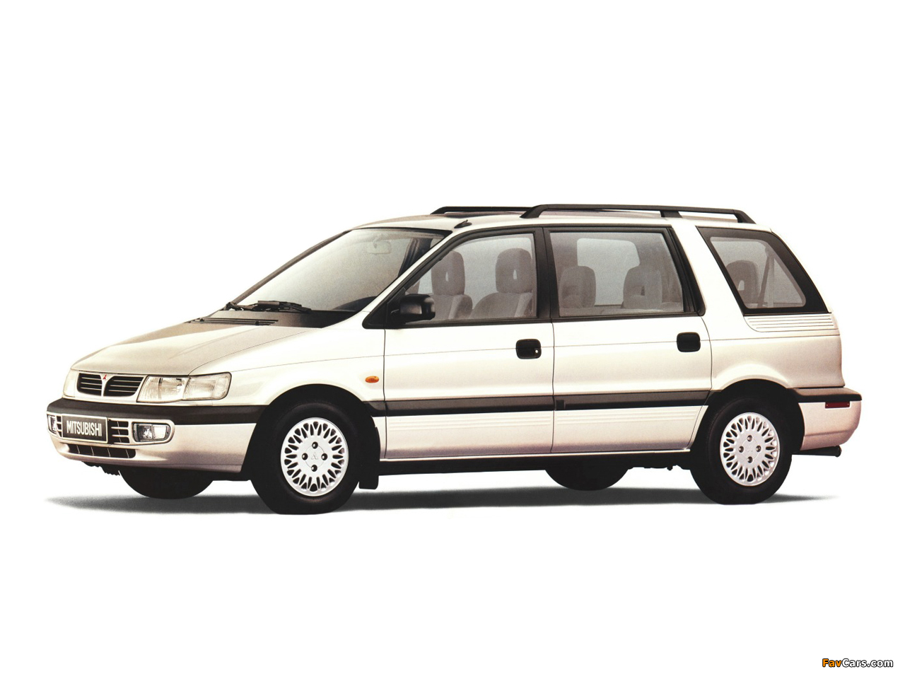 Mitsubishi Space Wagon 1994–97 pictures (1280 x 960)