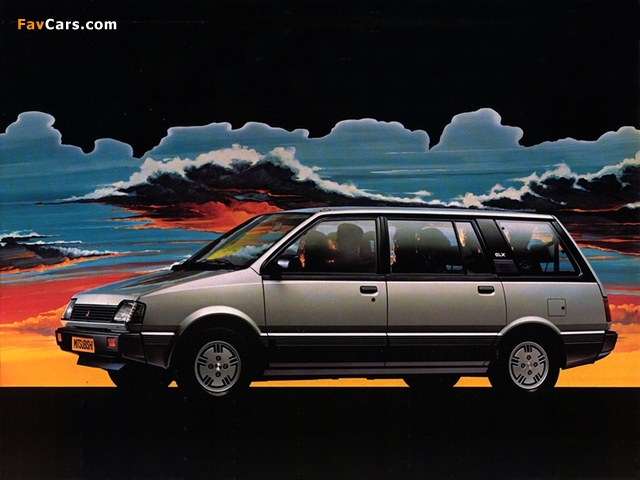 Photos of Mitsubishi Space Wagon 1983–92 (640 x 480)