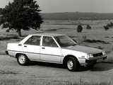 Photos of Mitsubishi Tredia 1982–90