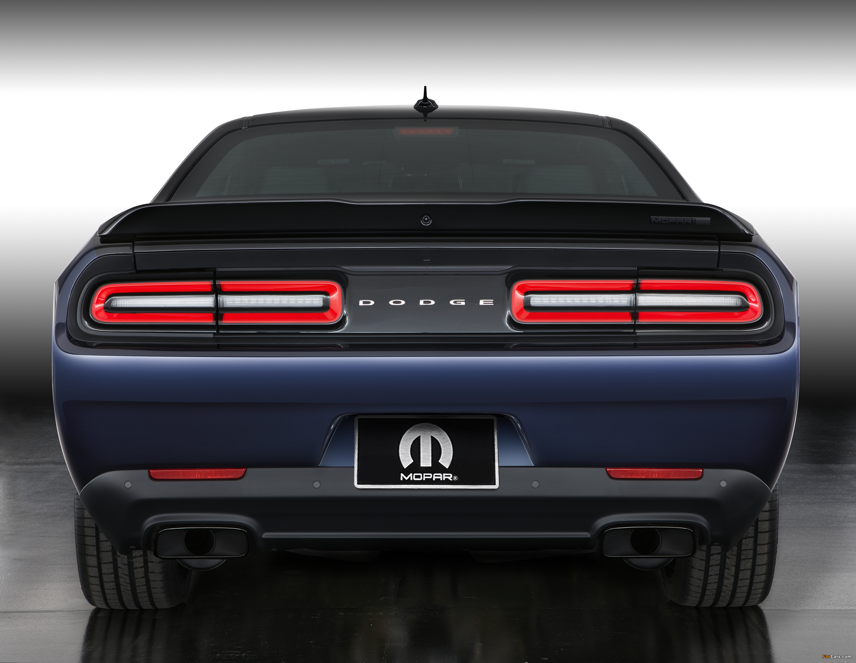 Pictures of Mopar 17 Dodge Challenger (LC) 2017 (3000 x 2324)