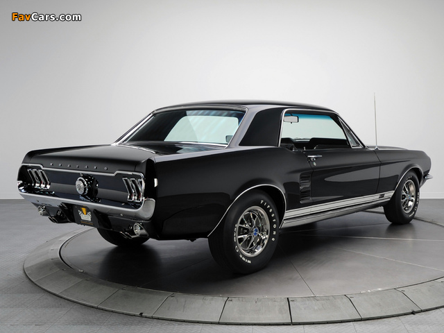 Images of Mustang GT Hardtop (65B) 1967 (640 x 480)