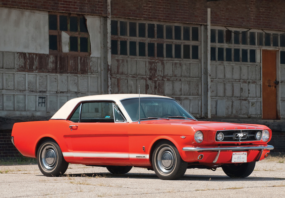 Mustang GT Coupe 1965 photos