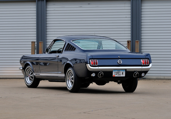 Mustang GT Fastback 1965 pictures