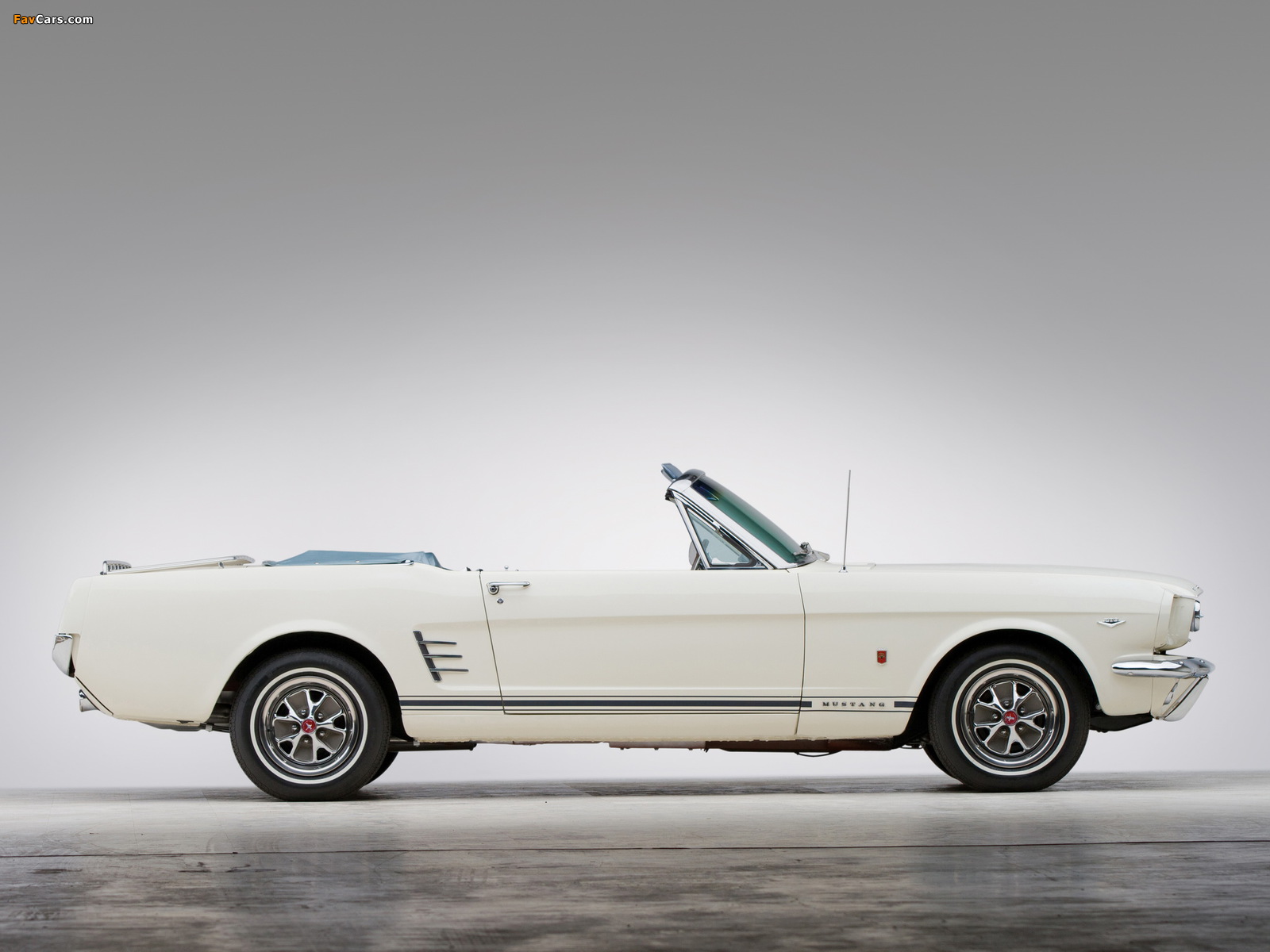 Mustang GT Convertible 1966 images (1600 x 1200)