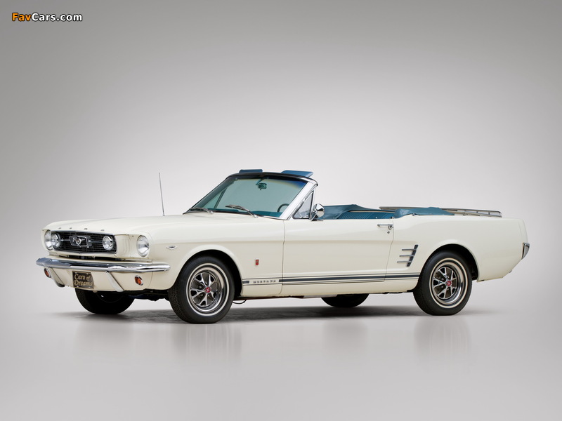 Mustang GT Convertible 1966 wallpapers (800 x 600)