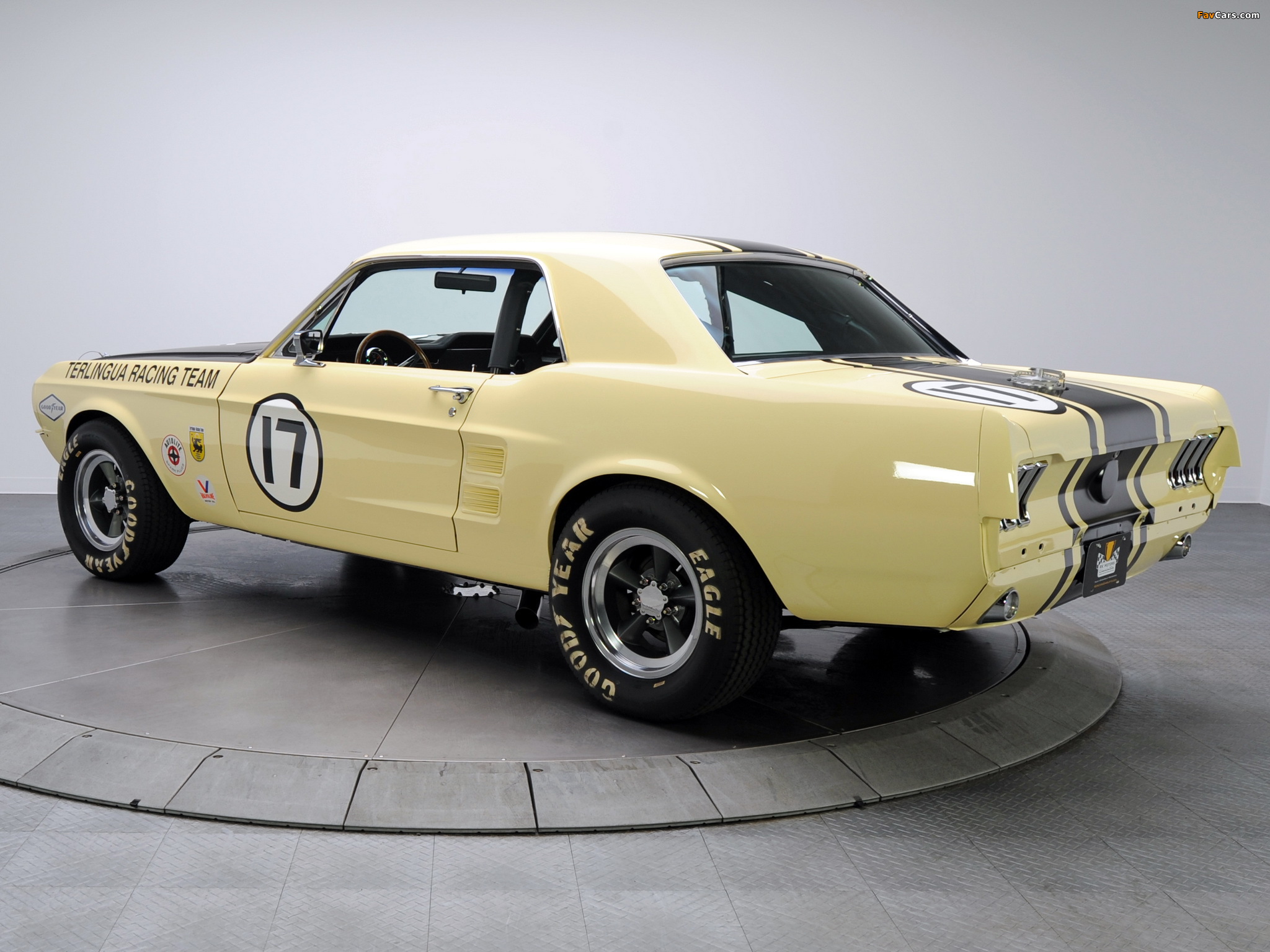 Mustang Coupe Race Car (65B) 1967 photos (2048 x 1536)