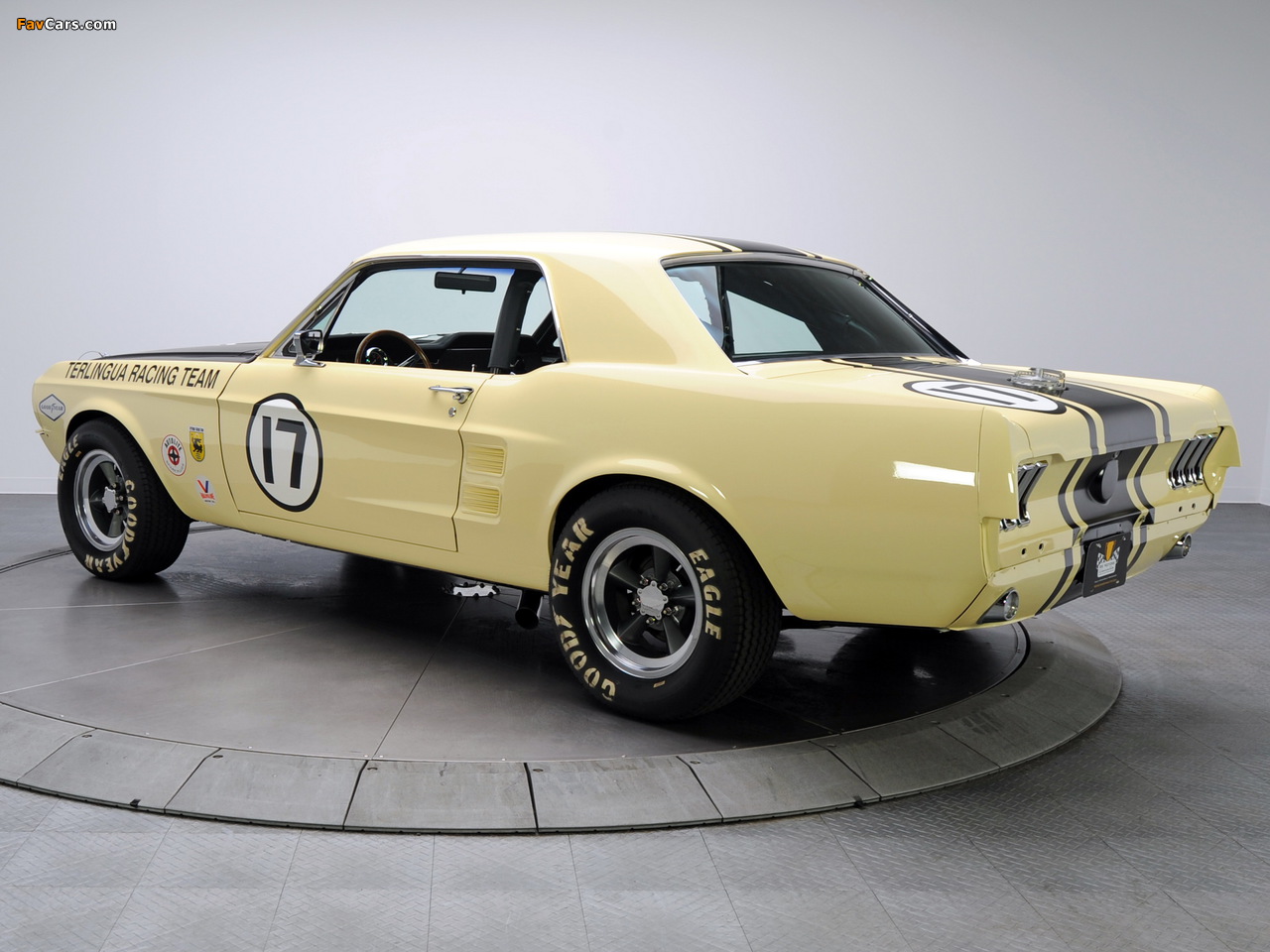 Mustang Coupe Race Car (65B) 1967 photos (1280 x 960)