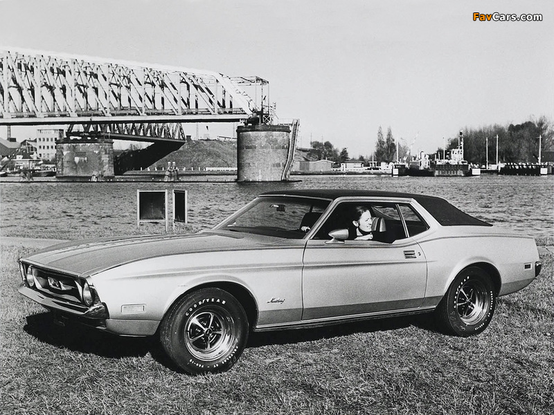 Photos of Mustang Grande Hardtop 1971 (800 x 600)