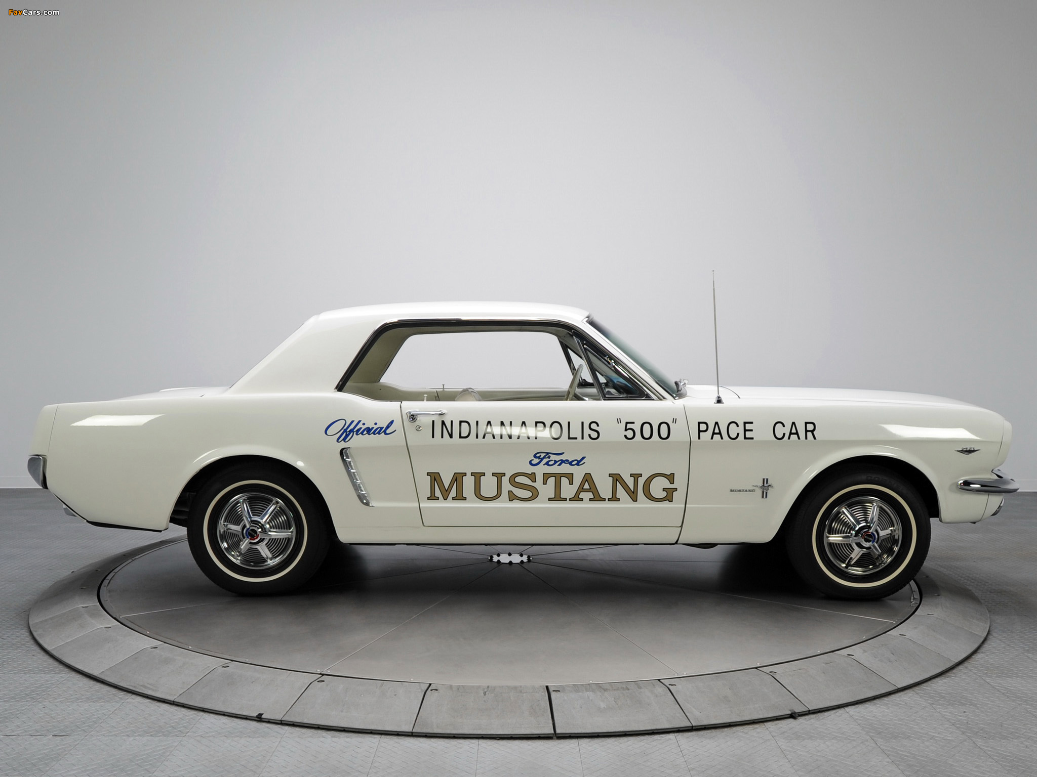 Mustang Hardtop Coupe Indy 500 Pace Car 1964 wallpapers (2048 x 1536)