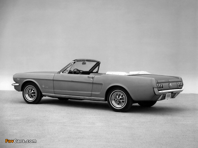 Mustang Convertible 1966 wallpapers (640 x 480)