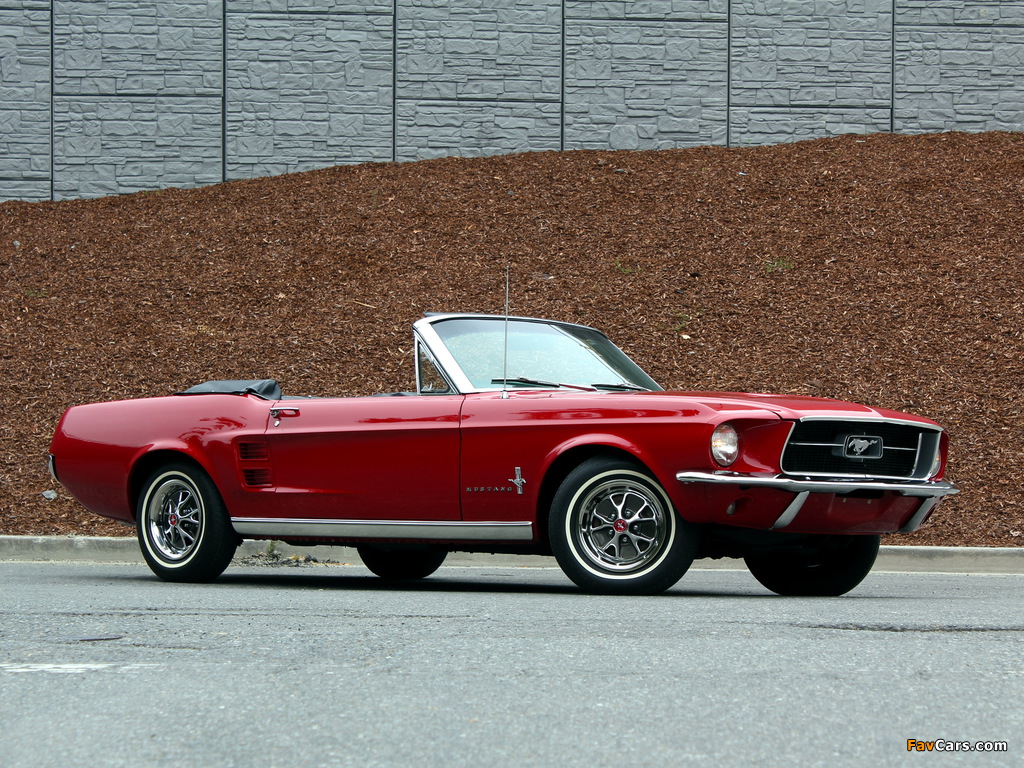 Mustang Convertible 1967 wallpapers (1024 x 768)