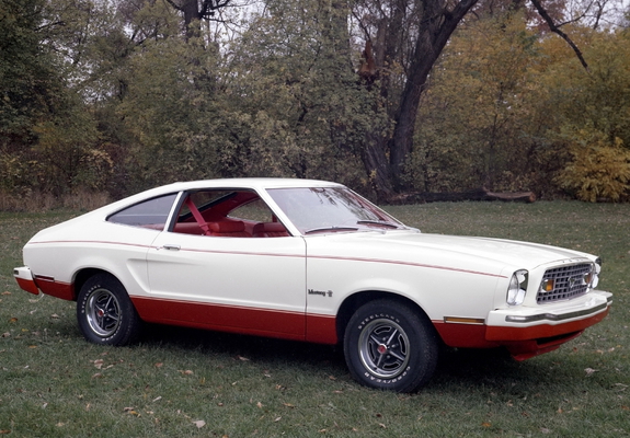 Mustang II Hatchback 1974–78 photos