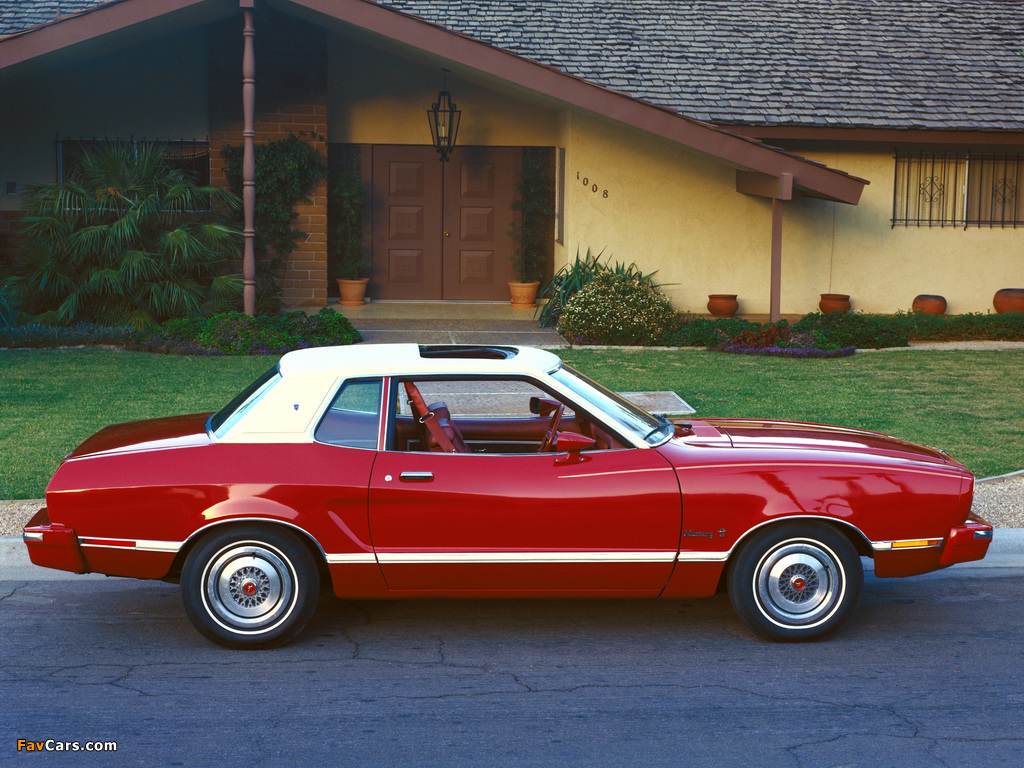 Mustang II Ghia Coupe (60H) 1974 photos (1024 x 768)