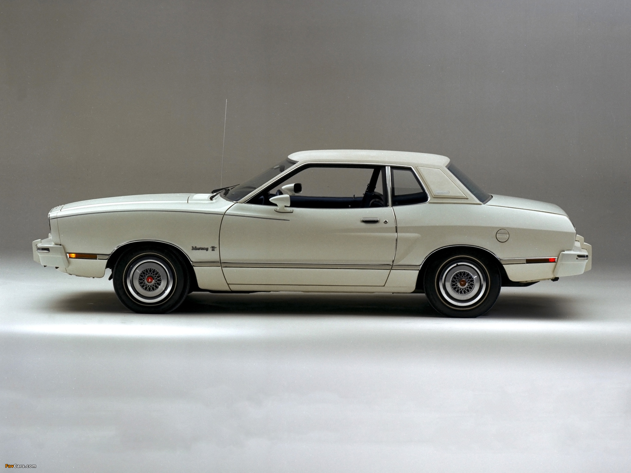 Mustang II Ghia Coupe (60H) 1974 wallpapers (2048 x 1536)