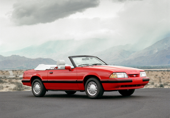 Mustang Convertible 1986–90 pictures