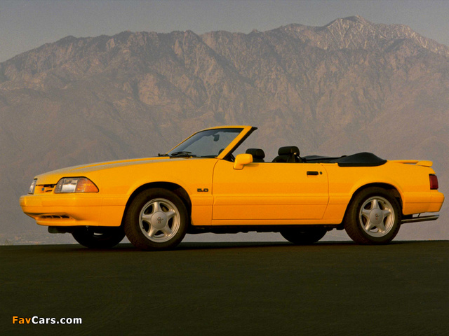 Mustang GT 5.0 Convertible 1987–93 pictures (640 x 480)