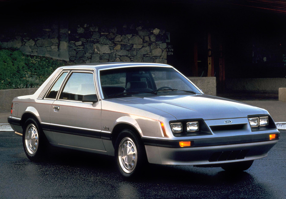 Pictures of Mustang Coupe 1985–86