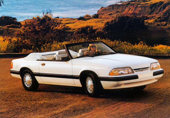Pictures of Mustang Convertible 1986–90