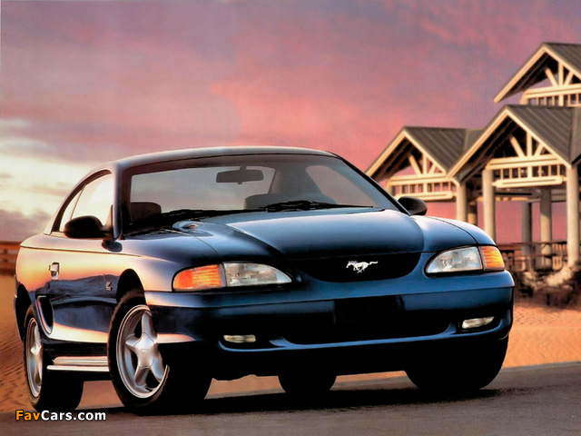 Images of Mustang GT Coupe 1993–96 (640 x 480)