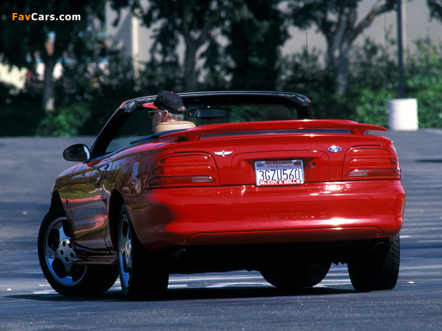 Mustang Cobra Convertible Indy 500 Pace Car 1994 pictures (640 x 480)