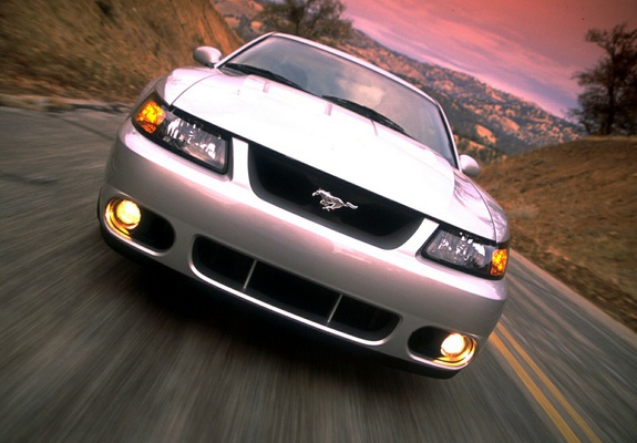 Mustang SVT Cobra Coupe 2002–04 images