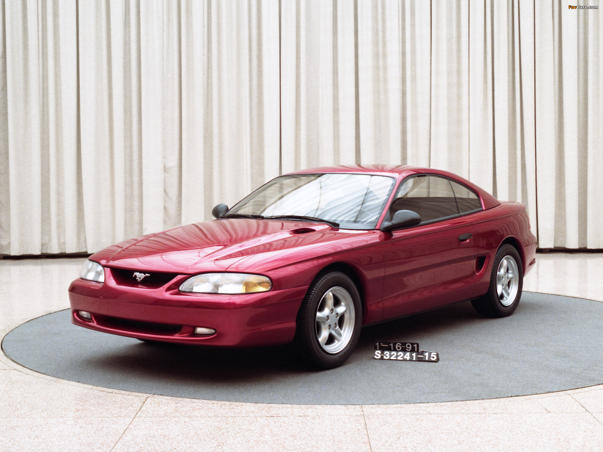 Photos of Mustang Coupe Prototype 1991 (2048 x 1536)