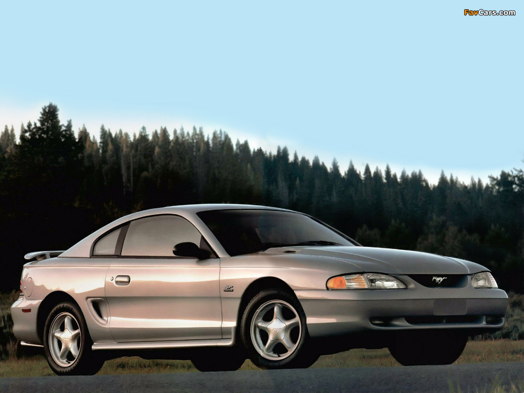 Photos of Mustang GT Coupe 1993–96 (1024 x 768)