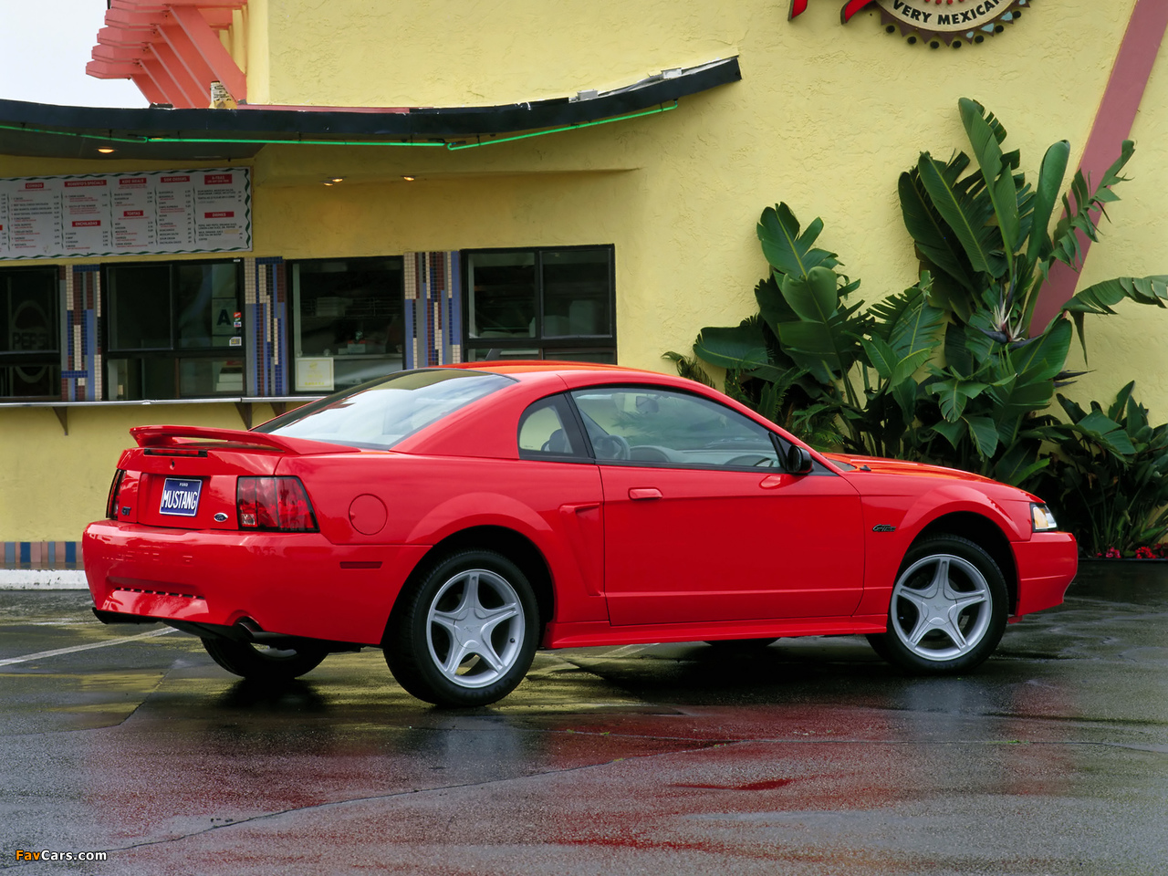 Photos of Mustang GT Coupe 1998–2004 (1280 x 960)
