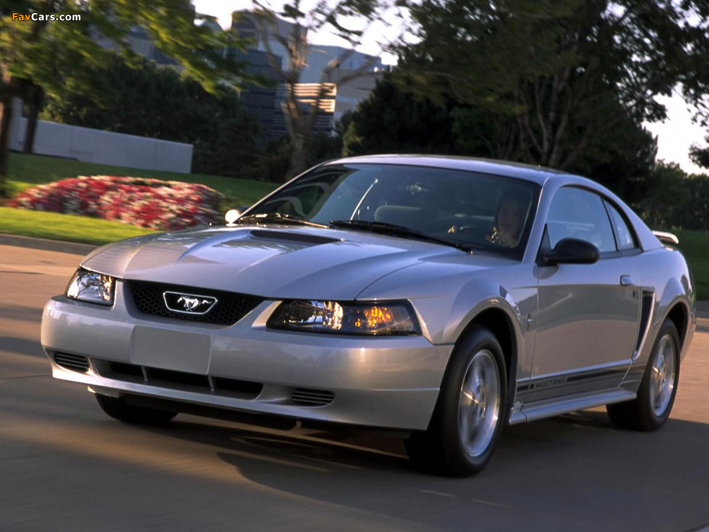 Photos of Mustang GT Coupe 1998–2004 (1024 x 768)