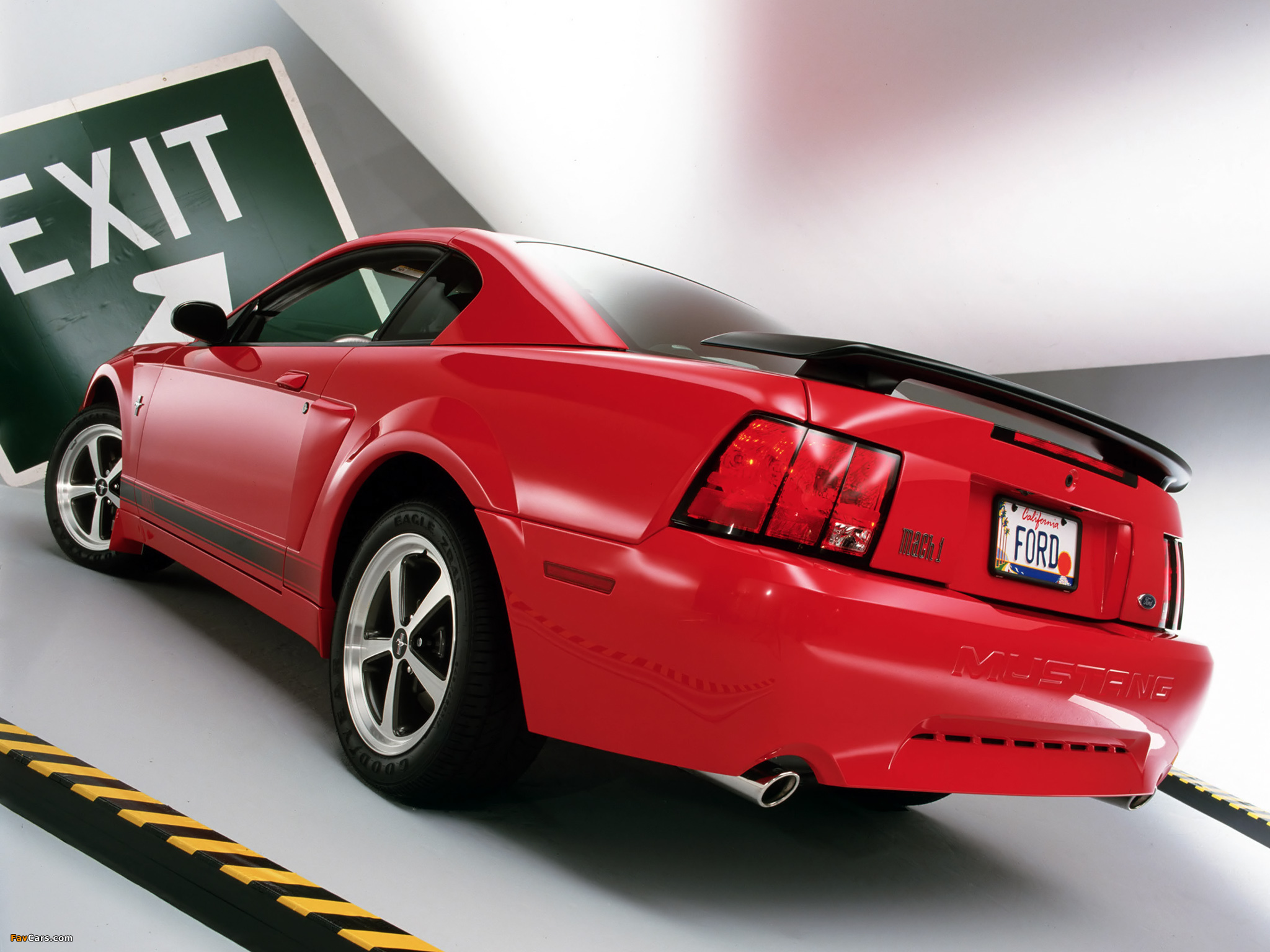 Mustang Mach 1 2003–04 wallpapers (2048 x 1536)
