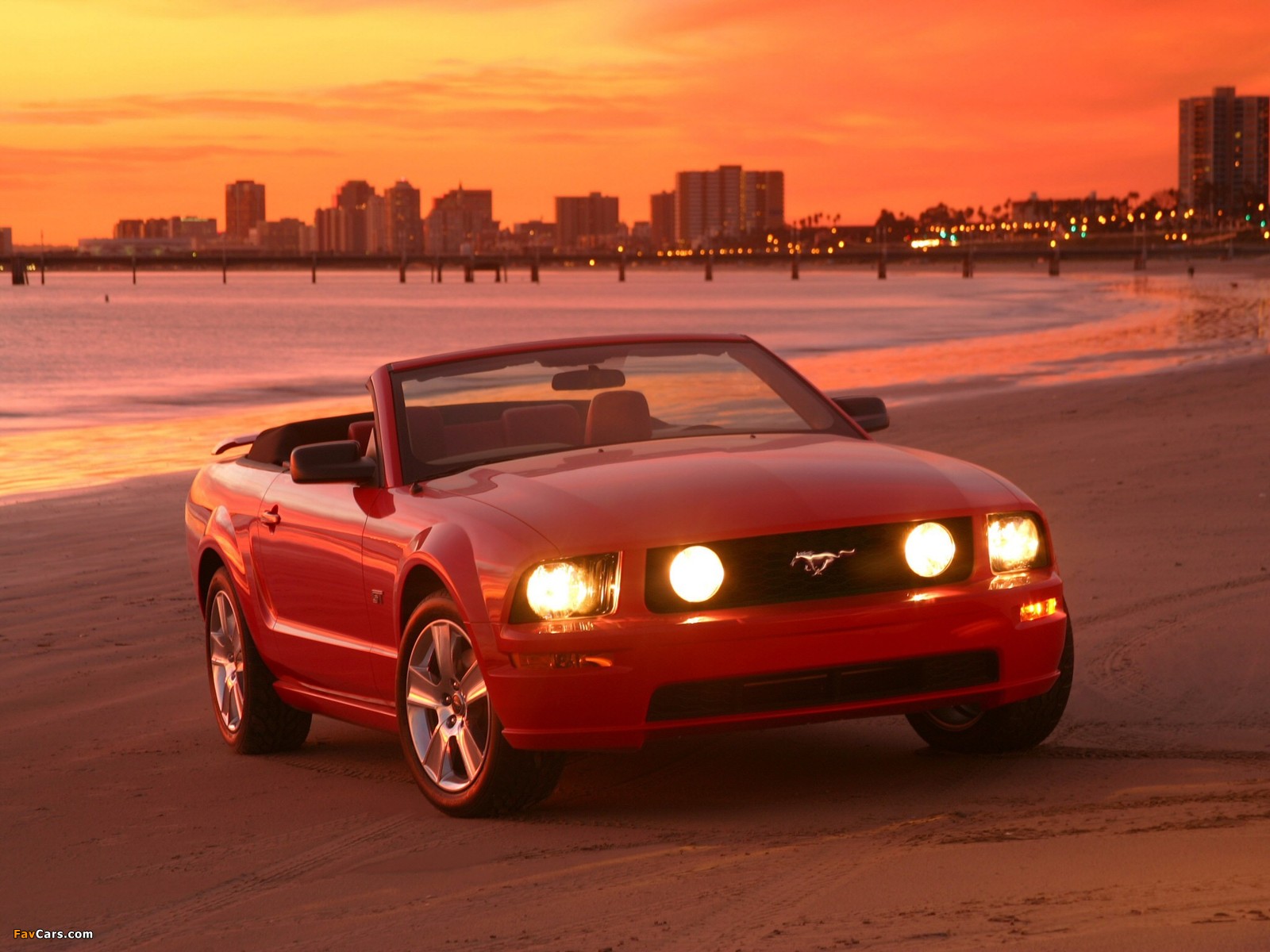 Images of Mustang GT Convertible 2005–08 (1600 x 1200)