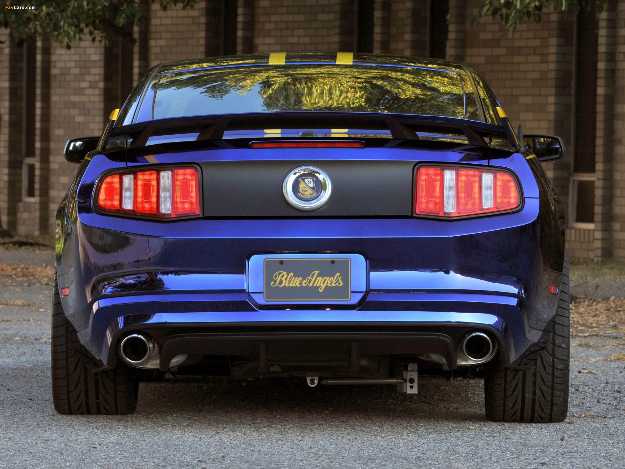 Images of Mustang GT Blue Angels 2011 (2048 x 1536)