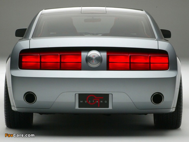 Mustang GT Concept 2003 wallpapers (640 x 480)