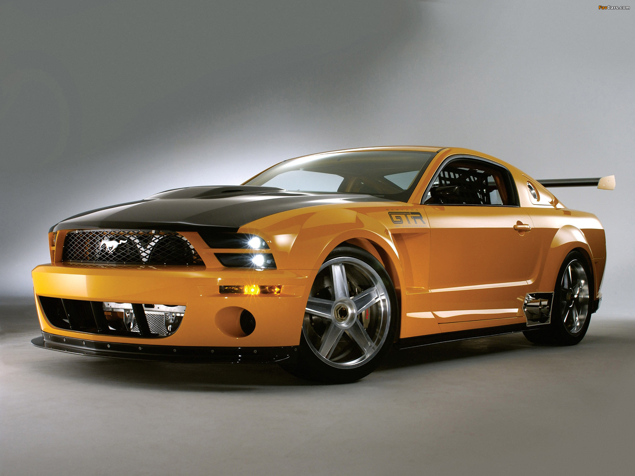 Mustang GT-R Concept 2004 photos (2048 x 1536)
