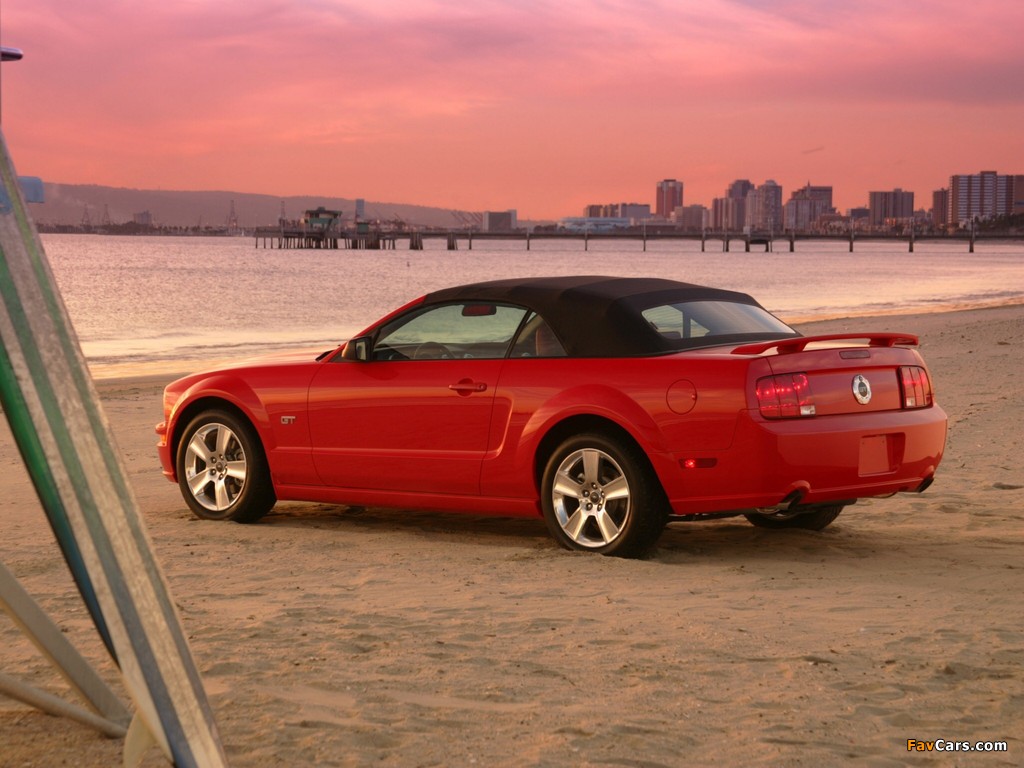 Mustang GT Convertible 2005–08 images (1024 x 768)