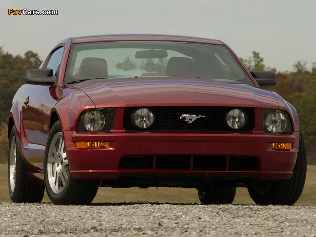 Mustang GT 2005–08 photos (640 x 480)