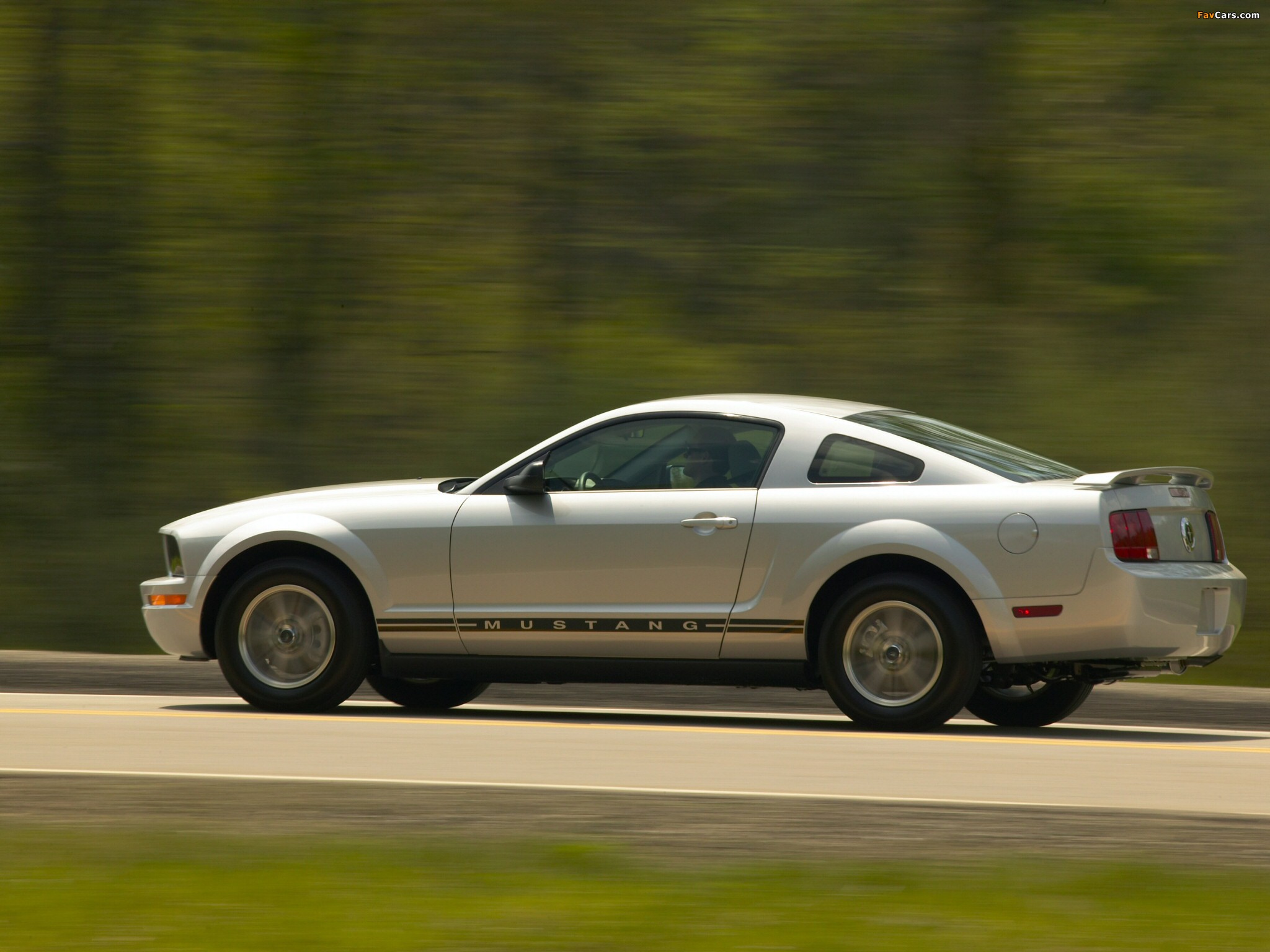 Mustang Coupe 2005–08 pictures (2048 x 1536)