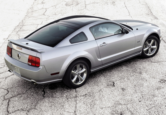 Mustang GT Glass Roof 2009 wallpapers