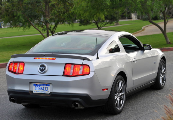 Mustang 5.0 GT 2010–12 wallpapers