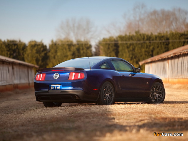 Mustang RTR Package 2010–11 wallpapers (640 x 480)
