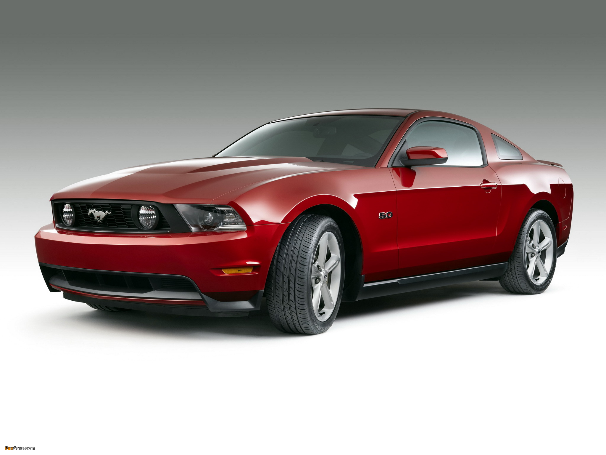 Mustang 5.0 GT 2010–12 wallpapers (2048 x 1536)