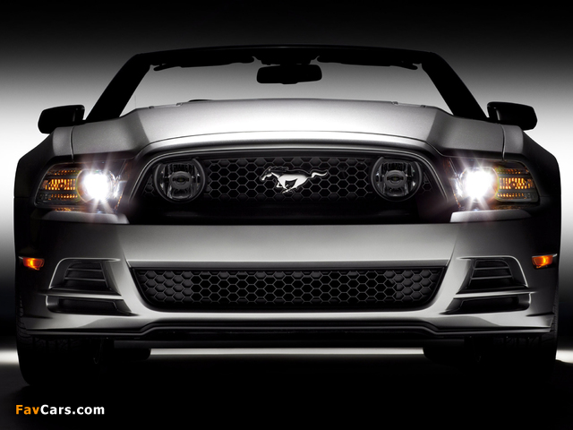 Mustang 5.0 GT Convertible 2012 images (640 x 480)