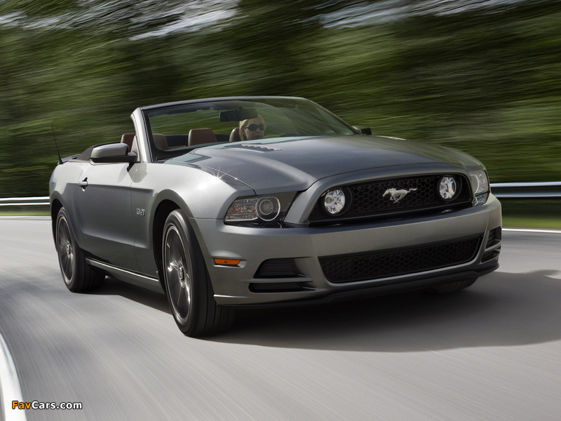 Mustang 5.0 GT Convertible 2012 wallpapers (800 x 600)