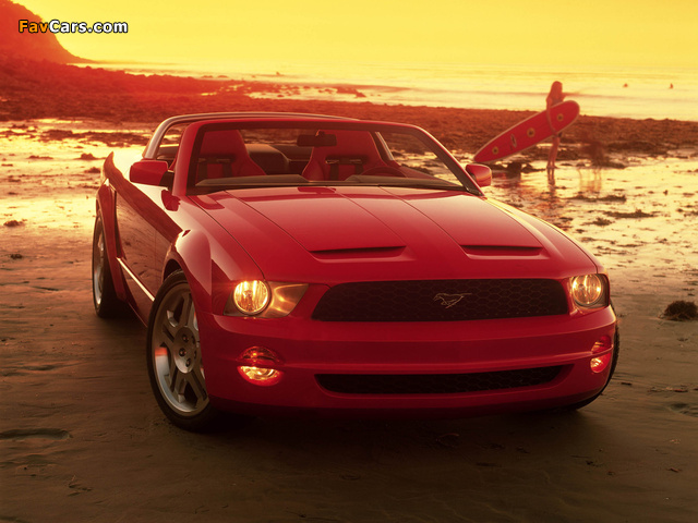 Photos of Mustang GT Convertible Concept 2003 (640 x 480)